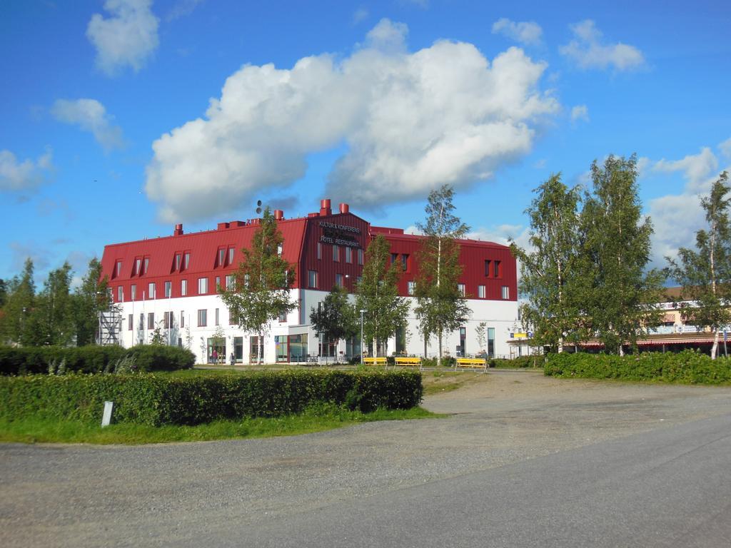 Hotel Red & Green Narpio Bagian luar foto